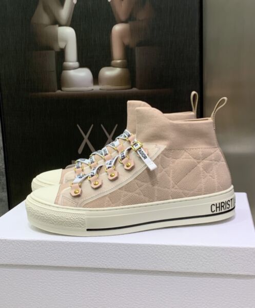 Dior Women's Walk'n'Dior Sneaker 6