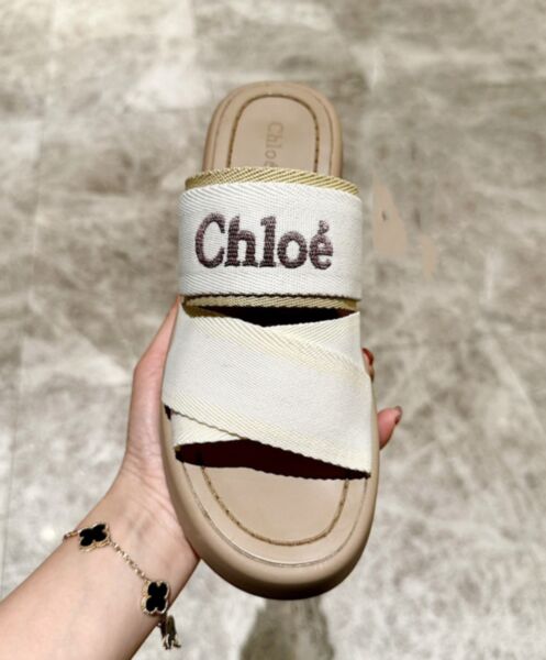 Chloe Women's Mila Slide 4