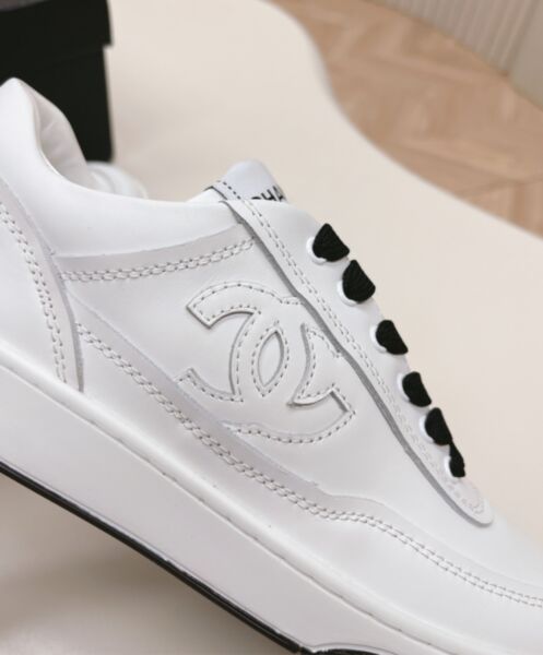 Chanel Women's Trainers G39978 White 8