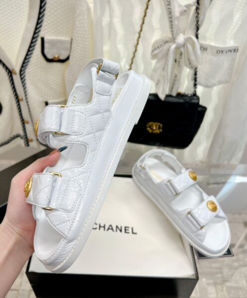 Chanel Women's Sandals G35927 White 5