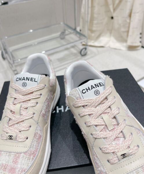 Chanel Women's Sneakers G38299 Pink 9