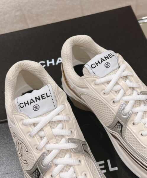 Chanel Women's Trainers G45077 White 8