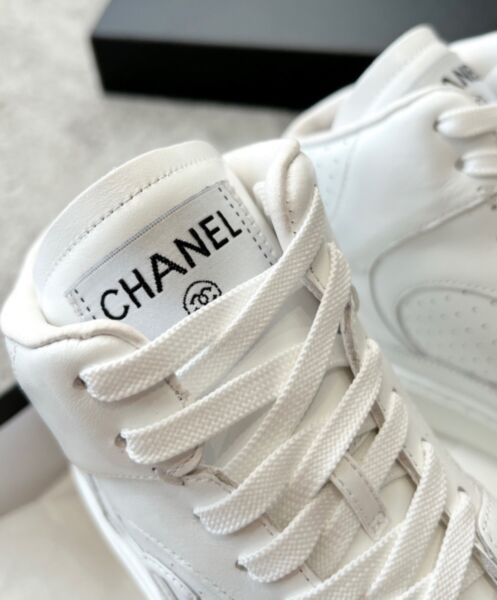 Chanel Women's Trainers G45080 White 7