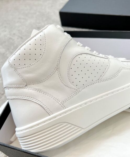 Chanel Women's Trainers G45080 White 9