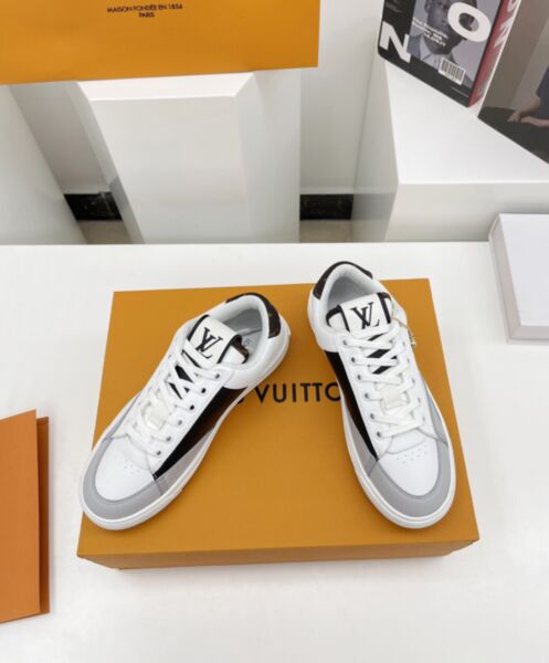 Louis Vuitton Unisex Limited Edition - Charlie Sneaker White 3