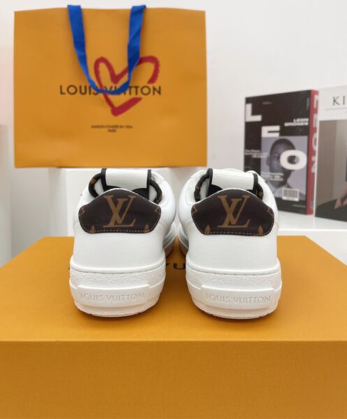 Louis Vuitton Unisex Limited Edition - Charlie Sneaker White 9