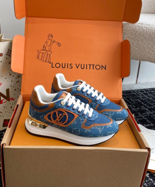 Louis Vuitton Unisex Neo Run Away Sneaker 1ACHRB 1ACKUN 1ACKV3 3